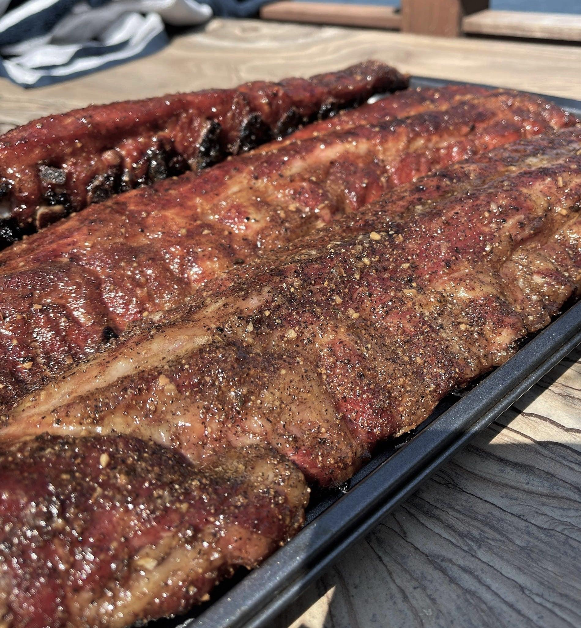 Pellet grill outlet ribs